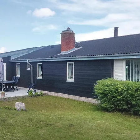 Four-bedroom Holiday In Ebberup Helnæs By